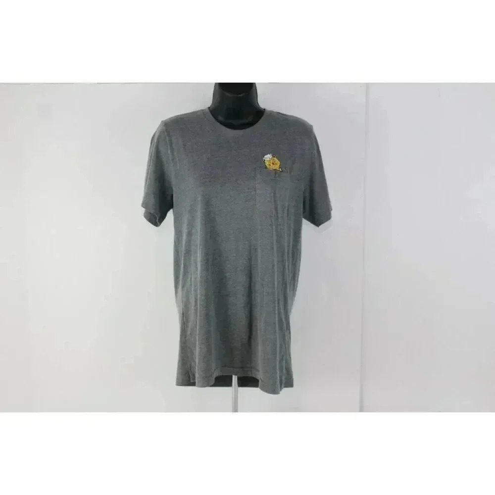 ladies BELLA CANVAS tee shirt size M